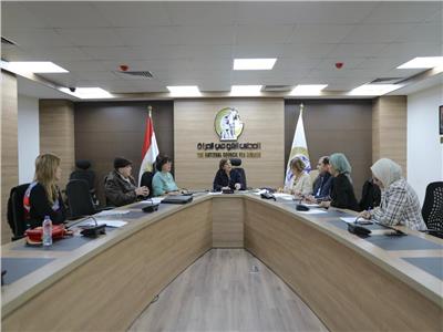 لجنة المرأة الريفية تعقد اجتماعها الدوري بـ«القومي للمرأة»