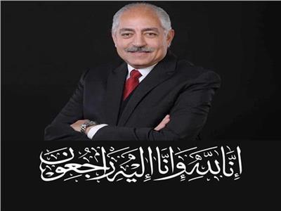 رئيس جامعة القاهرة يعزي خالد العامري في وفاة شقيقه