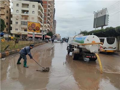 متابعة سحب مياه الأمطار وكفاءة مرفقي مياه الشرب والصرف الصحي بكفر الشيخ‎