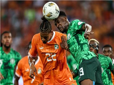 شاهد| ديدييه دروجبا يحمل كأس الأمم الإفريقية
