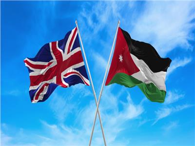 الأردن وبريطانيا يبحثان تعزيز التعاون العسكري