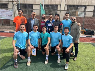 فوز «طب أسنان» جامعة أزهر أسيوط بالمركز الأول بدوري كرة القدم الخماسي 