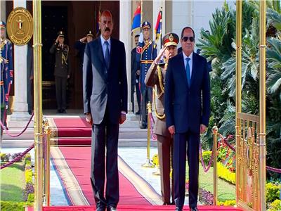 الرئيس السيسي يستقبل نظيره الإريتري أسياس أفورقي بقصر الاتحادية | فيديو
