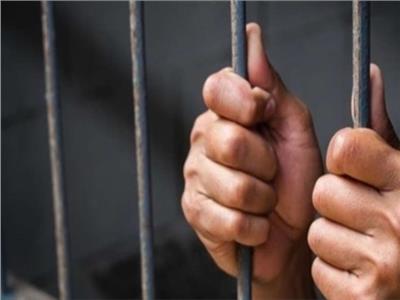 السجن المشدد 3 سنوات لسائق بتهمة تعاطى المخدرات أثناء القيادة بشبرا الخيمة 