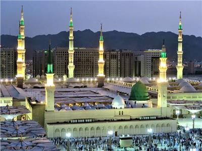 السديس: نسعى لإثراء تجربة الزائرين للمسجد النبوي بعدة لغات خلال رمضان