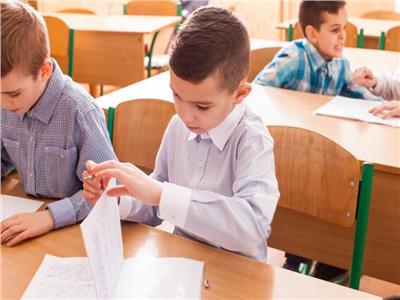 المدارس تستعد لعقد اختبارات أول شهر بالفصل الدراسي الثاني لصفوف النقل