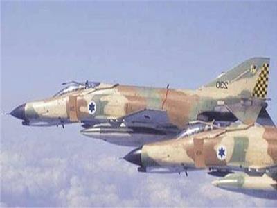 إعلام لبناني: طيران إسرائيل الحربي نفذ 3 غارات جوية على جنوبي لبنان