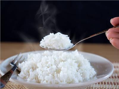 هل توجد خطوره عند تسخين الأرز مرة أخرى؟ أخصائية التغذية تجيب