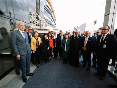 سفيرة الإمارات تشارك بافتتاح مقر مستشفى «أهل مصر»