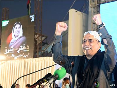 انتخاب آصف علي زرداري رئيسًا لباكستان للمرة الثانية