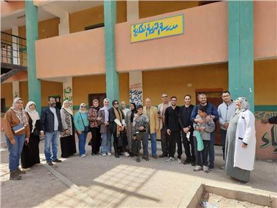 جامعة القاهرة تنظم زيارة لمدرسة التربية الفكرية