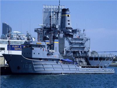 البحريةُ الأمريكيةُ تخطط لبناءِ 20 سفينةً طراز «نافاجو» بحلولِ 2028