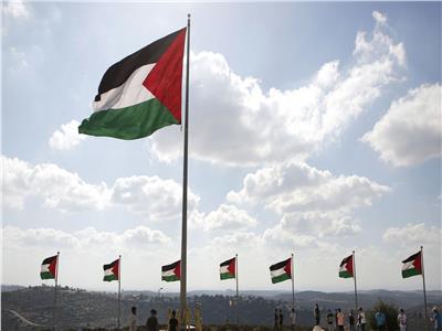الرئاسة الفلسطينية: يجب ان يضمن مجلس الأمن ضمان تنفيذ قرار وقف إطلاق النار في غزة 