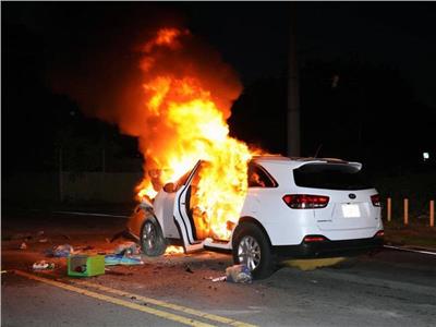 بسبب الخلافات .. شاب يشعل النيران  في سيارة "حماه" 