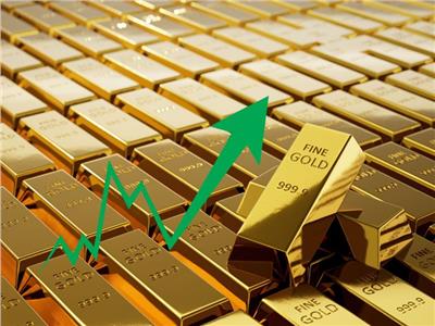 ارتفاع هائل في الطلب على الذهب عالمياً ليدفع الأوقية لأعلى مستوى 