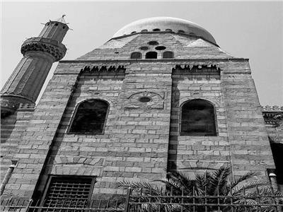 أصل الحكاية | مسجد المحمودية.. تحفة معمارية في العصر العثماني