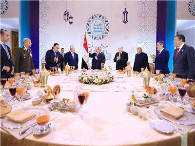 الرئيس السيسي: الاستمرار في مسار الإصلاح الاقتصادي والحوار الوطني