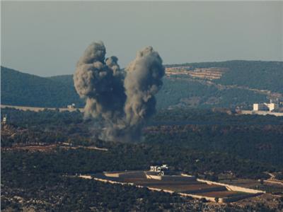 الاحتلال الإسرائيلي يهاجم مواقع لحزب الله في لبنان