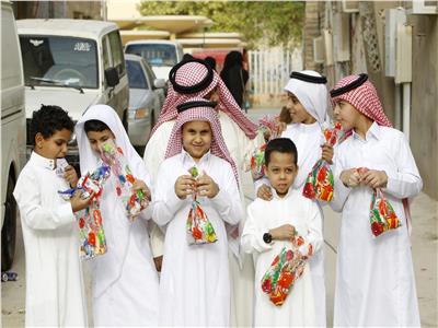«ألعاب وهدايا مفرحة».. إدخال بهجة عيد الفطر المبارك على الأطفال الأيتام بالأردن