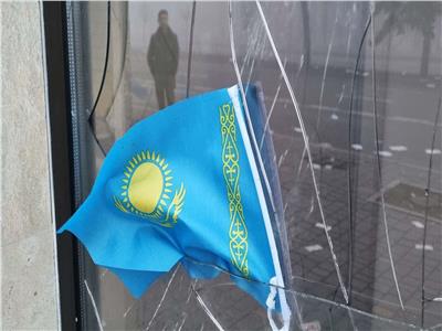 كازاخستان توقف روسيًا متهمًا بتجنيد طاجيكيين