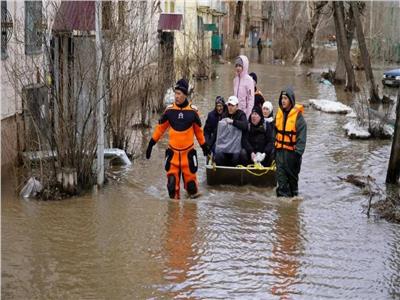  إجلاء 108 آلاف شخصًا في كازاخستان بسبب الفيضانات