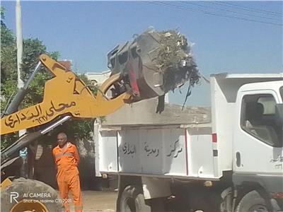 محافظ أسيوط: رفع 455 طن قمامة خلال حملات نظافة وتسوية وتمهيد طرق 