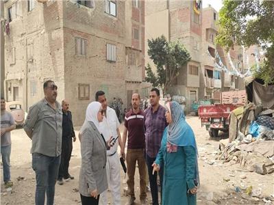 نائب محافظ القاهرة تتابع جهود حي مصر القديمة لإزالة عقار مخالف