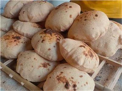 «الحكومة» بداية من الغد تلتزم المخابز بتخفيض سعر الخبز السياحي