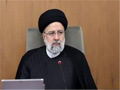 الرئيس الإيراني يعلن اعتزامه تطوير العلاقات مع دول الجوار