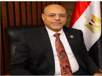 «عمال مصر» للرئيس السيسي: نجدد العهد على مواصلة العمل والإنتاج