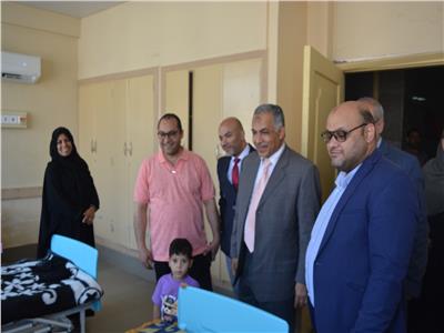 نائب رئيس جامعة الأزهر يتفقد مصابي غزة بالمستشفى الجامعي بطب دمياط     