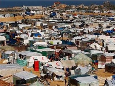 «أونروا»: 300 ألف شخص فروا من رفح الفلسطينية.. ولا مكان آمن في غزة 
