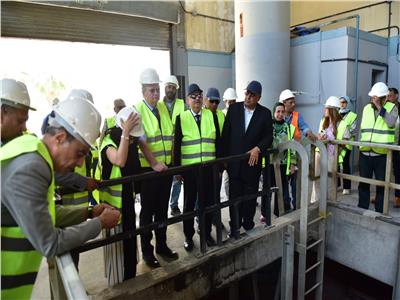 سفير الإتحاد الأوروبي يزور محطة المعالجة والتنقية الغربية بالإسكندرية