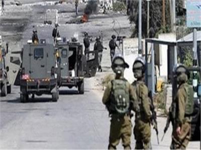 «شؤون الأسرى»: قوات الاحتلال اعتقلت 12 فلسطينيا بالضفة الغربية