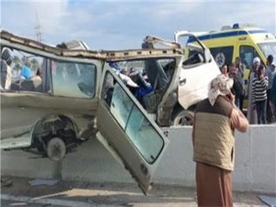 مصرع شخصان وإصابة آخر في حادث تصادم بالطريق الصحراوي في المنيا