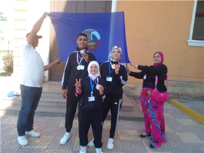 مدرسة ناصر للتربية الفكرية بدمنهور تحصدون المراكز الأولى في المسابقة الرياضية