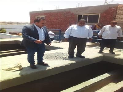 محافظ المنيا يعلن الانتهاء من تجديد محطة مياه قلندول بملوي لخدمة ١٠ قرى