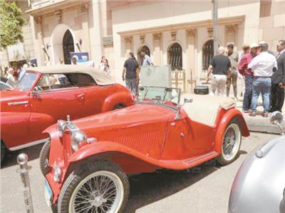 سيارة الملك فاروق| تقود موكبًا كلاسيكيًا احتفالًا بـ 100عام على نادي السيارات