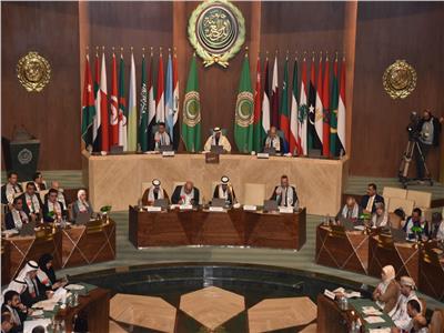 البرلمان العربي يرحب بقرارات محكمة العدل.. ويطالب بإلزام الاحتلال بتنفيذها