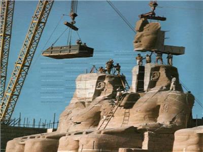 الورقة التاريخية | «إرث الحضارة».. تاريخ نقل معبد أبو سمبل في منتصف الستينيات   