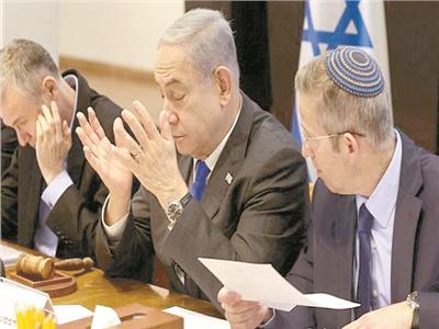كبار المسؤولين في إسرائيل يرون الصفقة الأمريكية مناسبة لإنهاء القتال
