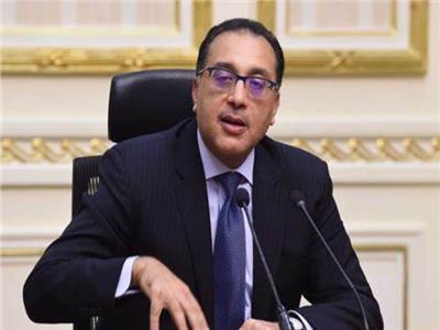 "مصر أكتوبر" يحدد التحديات الاقتصادية أمام الحكومة الجديدة