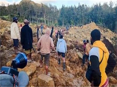 سلطات بابوا غينيا الجديدة تؤكد صعوبة انتشال جثث الانهيار الأرضي في «إنجا»