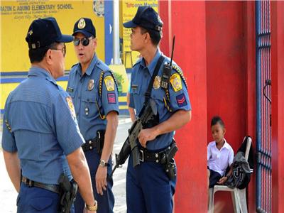 الفلبين: ضبط 4 رجال شرطة خطفوا سياح أجانب للحصول على فدية