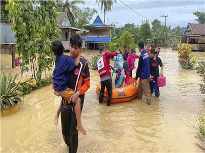مصرع 3 أشخاص جراء فيضانات شمال فيتنام