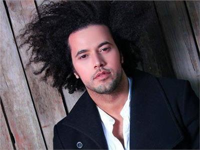 عبد الفتاح الجريني ينتهي من أغنيته الجديدة «الحلم الوردي»