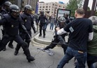 حكومة كتالونيا: 893 مصابا في اشتباكات خلال الاستفتاء