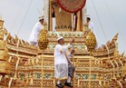 بالصور| بعد عام على وفاته.. تايلاند تبدأ مراسم إحراق ملكها الراحل
