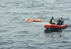 إنقاذ 12 مصريًا من الغرق بعد تعطل قاربهم خلال رحلة صيد بالبحر الأحمر