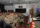 رئيس الأركان يشهد إحدى مراحل مشروع تدريبي تنفذه إحدى وحدات الجيش الثاني